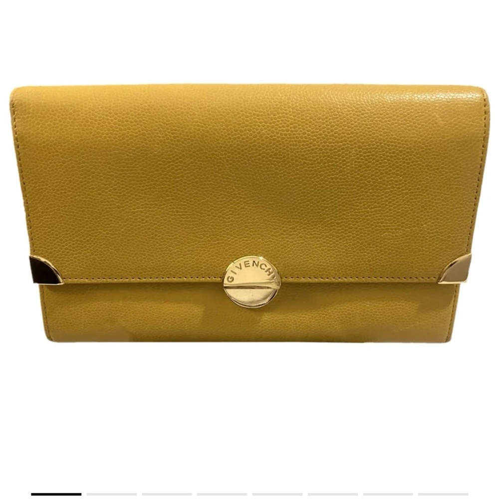Perfect mustard color wallet